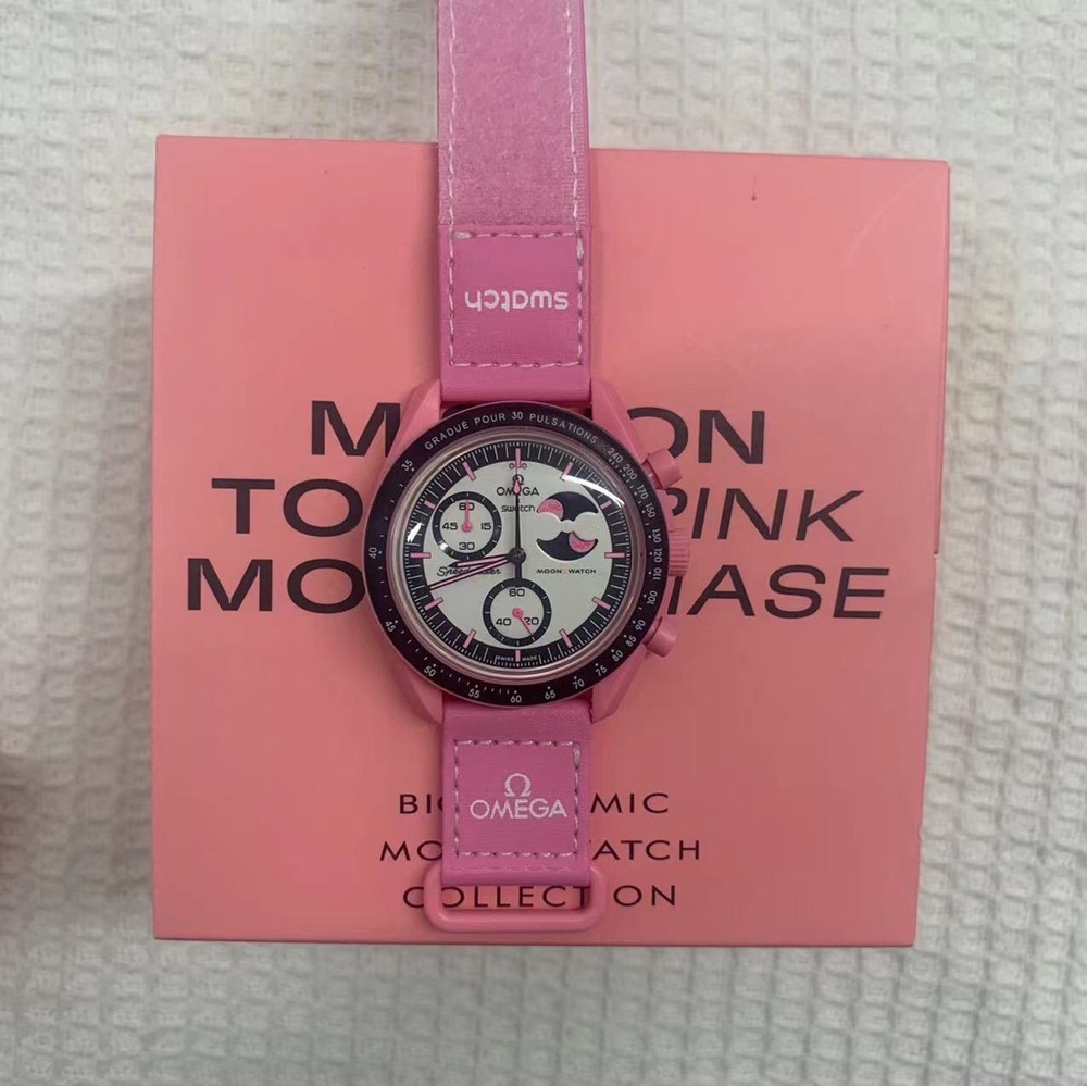 Swatch x Omega MISSION TO THE PINK MOONPHASE Watch